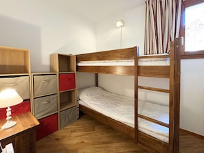 1 bedroom