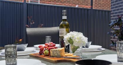 Accommodation Hunter - Adams St Maitland