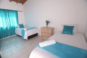 2 bedrooms, WiFi - FURNISHED APARTMENTS CASA MARGARITA (Azul) (Medellín)