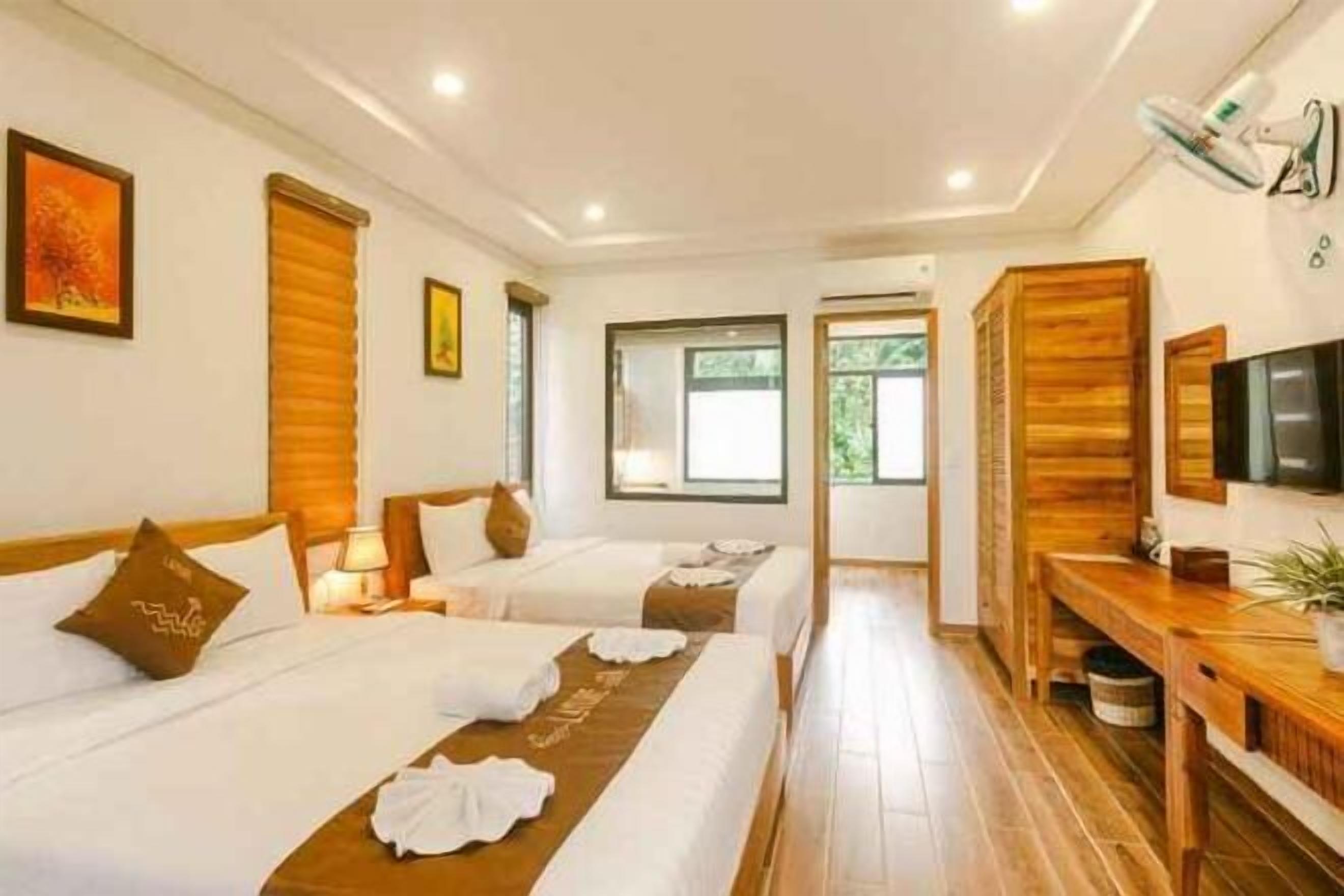 Minibar, caja fuerte, escritorio y espacio para trabajar con un portátil