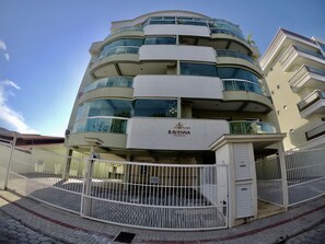 Exterior - Apartment 4 people, Best price, Minutes from the beach (Bombas)