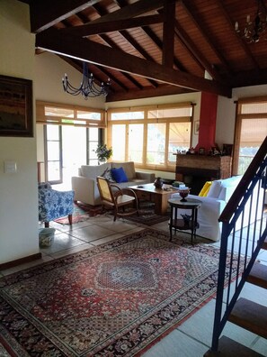 TV, fireplace, DVD player