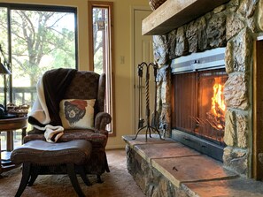 Interior - Enchanting Alto Lakes Country Club House (Alto)