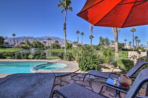 A heated pool - California Gem: Pool, 6 Mi to Dtwn Palm Springs! (Cathedral City)