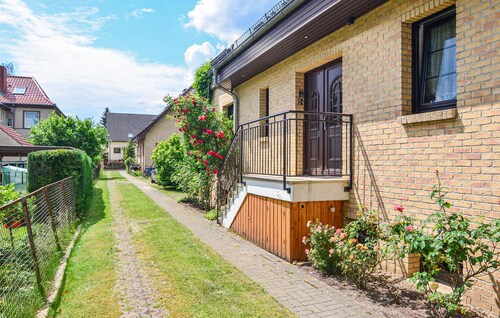1 bedroom stunning apartment in Berlin-Bohnsdorf