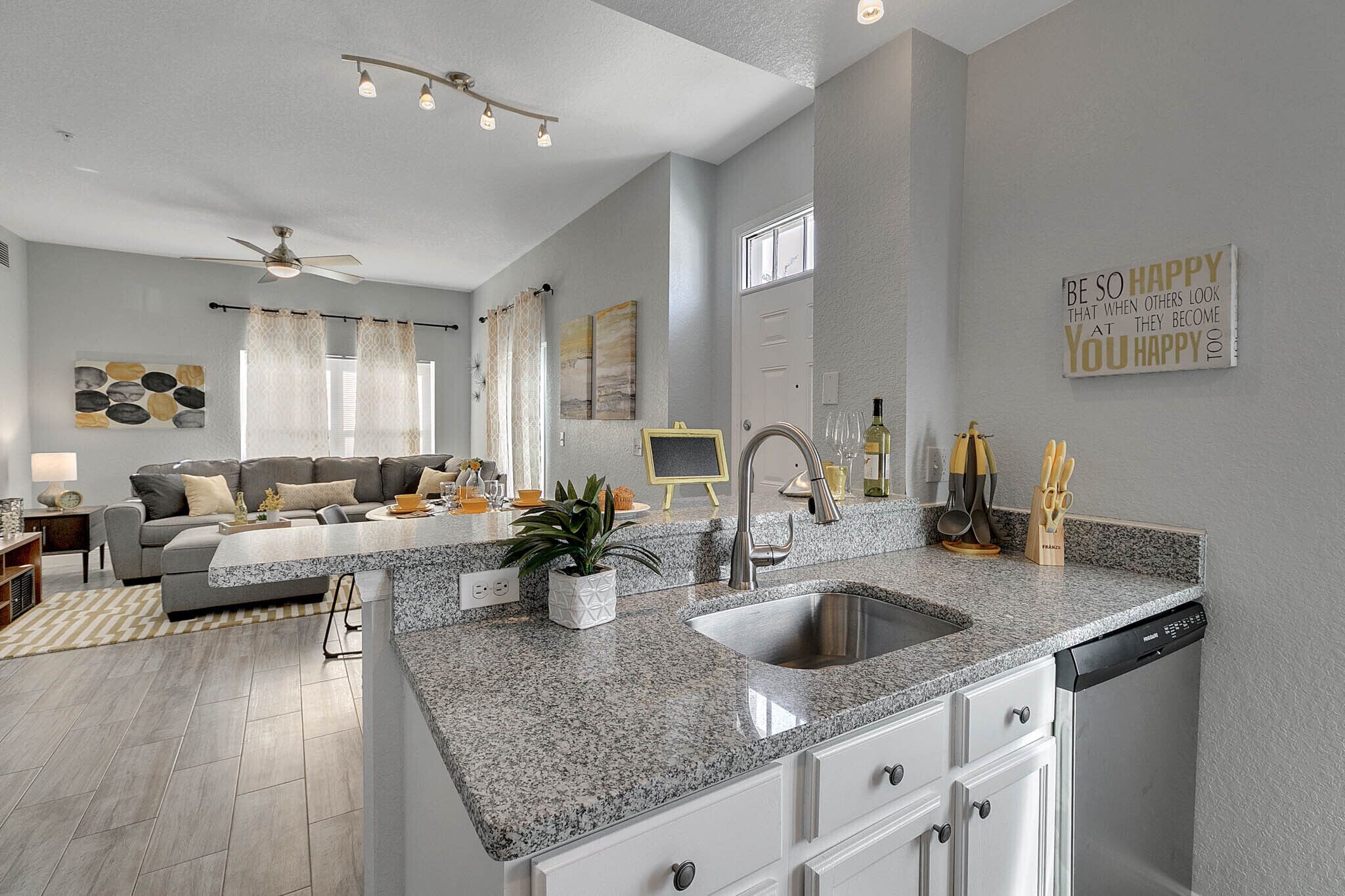 Family-Friendly 4BR Resort Townhouse - Just 15 Minutes from