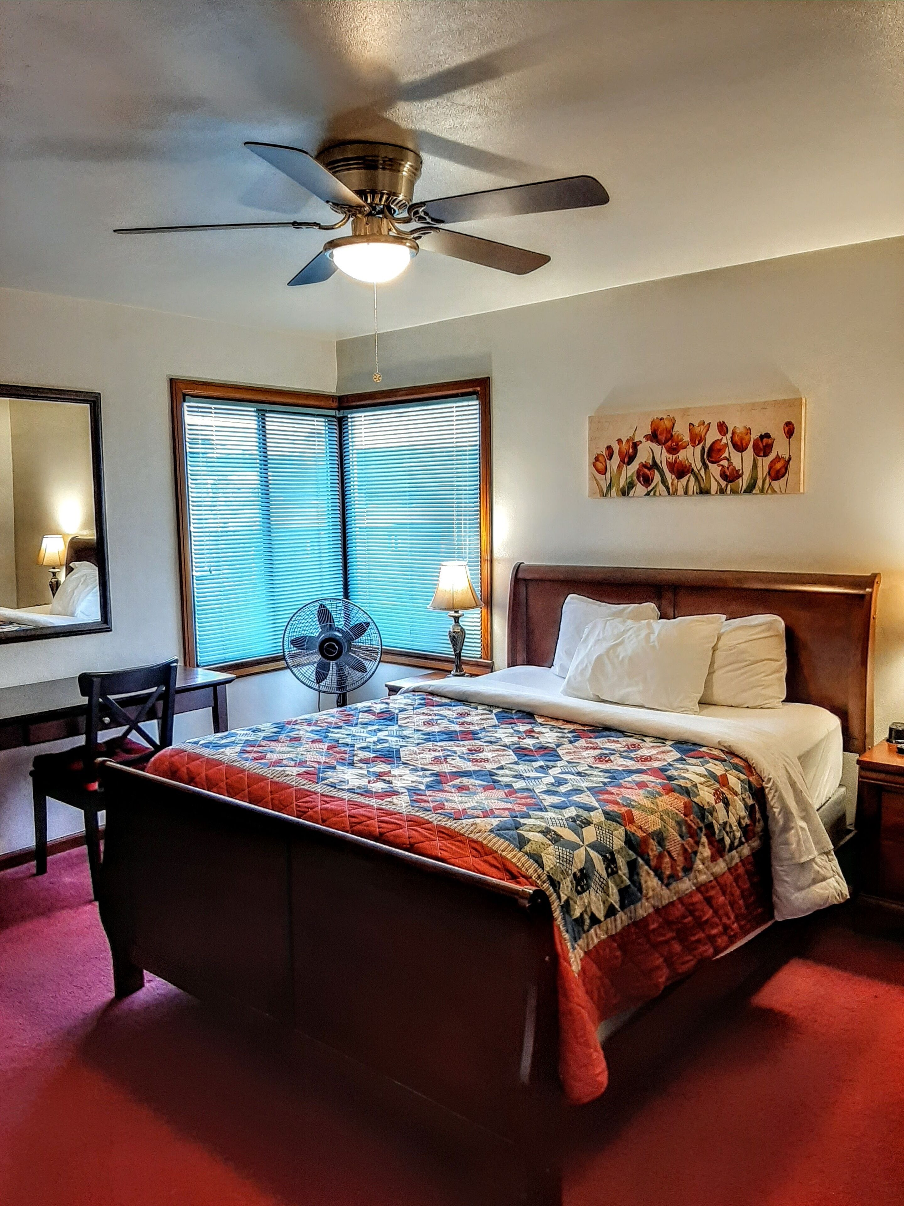 Olympic Nat. Park, Victoria ferry, 6 Adults, Dogs OK see below