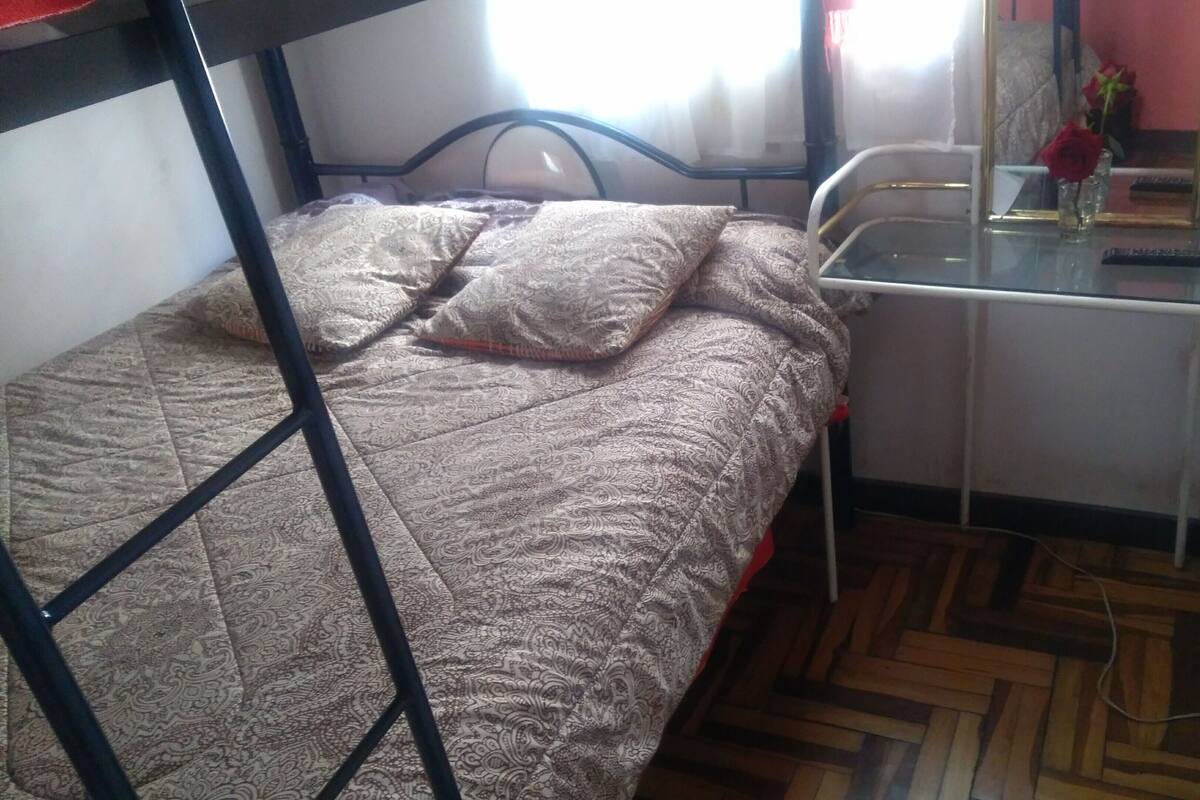 Down duvets, free WiFi, bed sheets