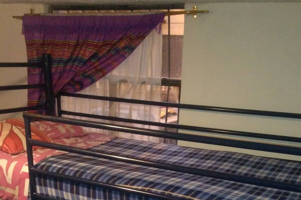 Down duvets, free WiFi, bed sheets