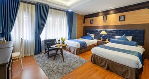 迷你吧、書桌、遮光布/窗簾、隔音