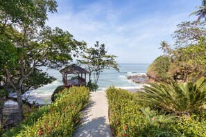 Vue sur la plage ou l’océan