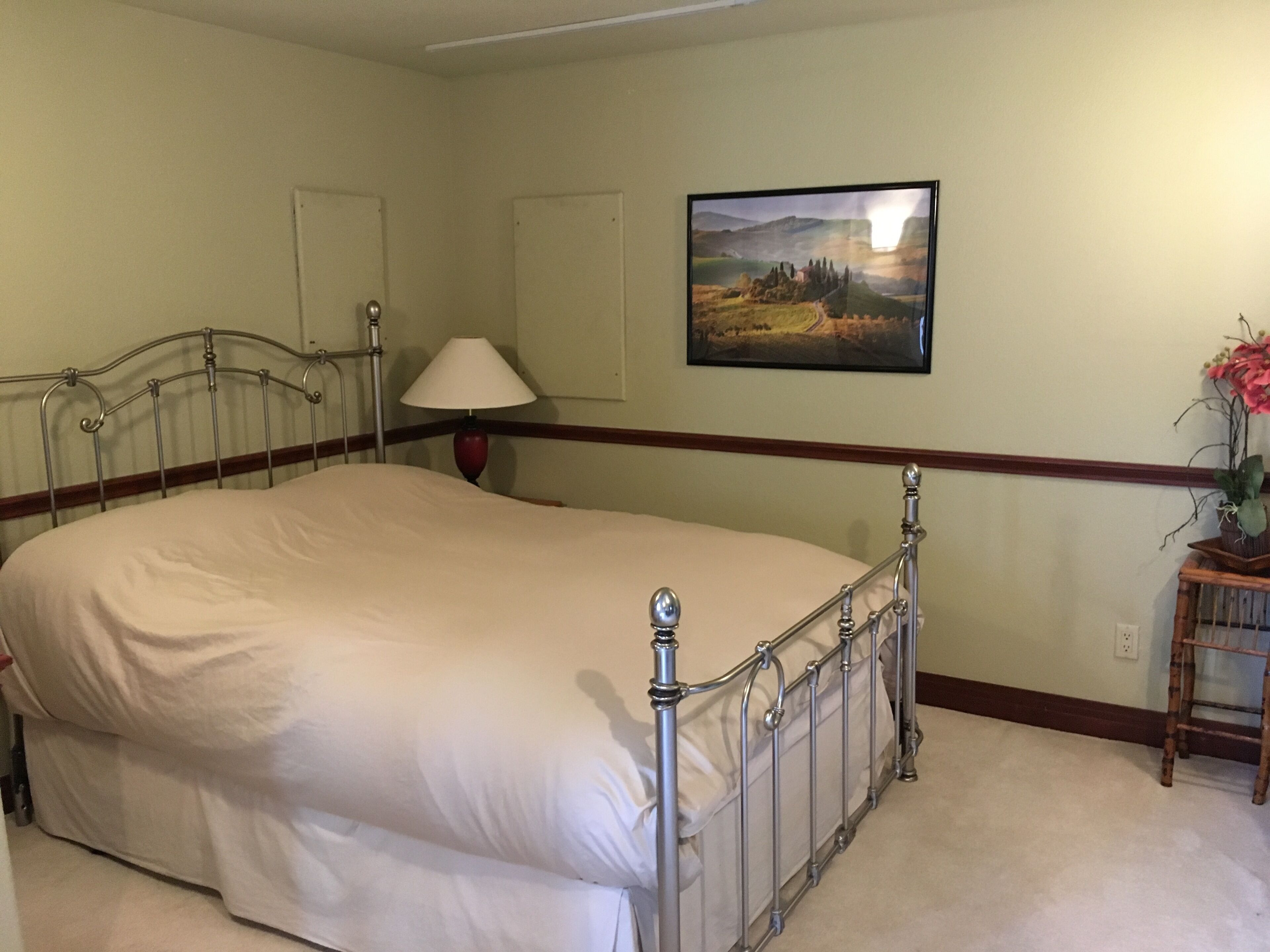 Executive  suite  with full kitchen