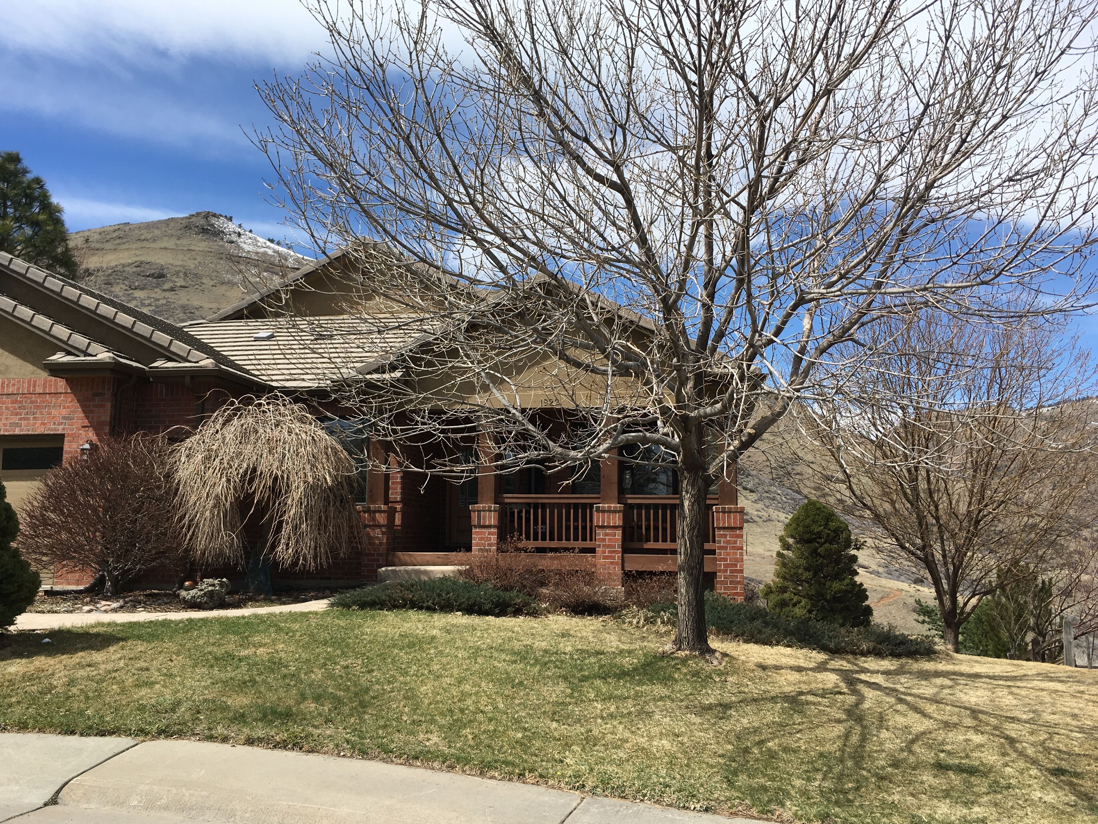 Executive  suite  with full kitchen