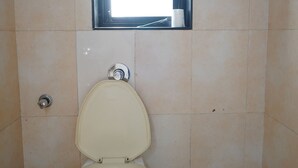 Unclassified image, 3 of 9, button - hotel J K Regency (Mumbai)