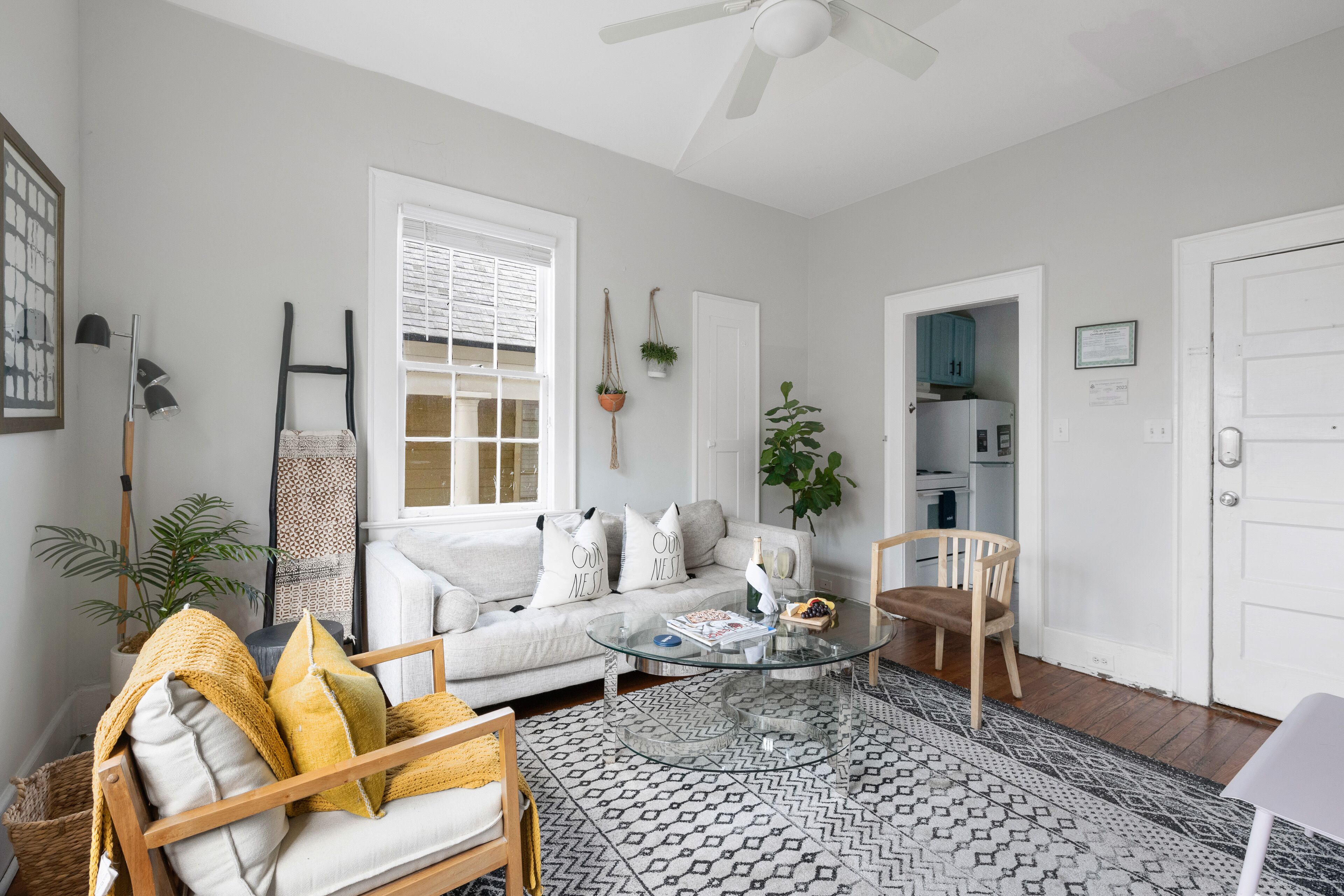 The Tulip Suite by StayDuvet 2 blocks to King!