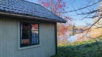 Cottage | Property grounds