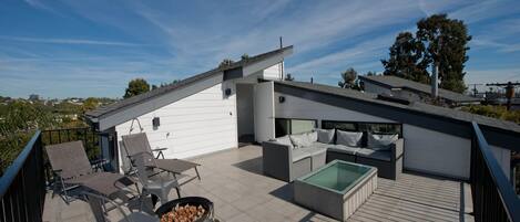 Studio | Terassi/patio