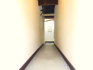 Entrée de l’hébergement
