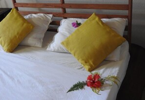 Comfort Double Room | 1 bedroom, minibar, in-room safe, individually decorated