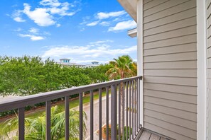 Property grounds - Sand Tusker Villa with Large Pool and Designer Interior (Miramar Beach)
