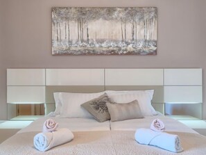 5 soverom, skrivebord og internettilgang