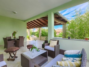 Outdoor dining - Salamander by Interhome (Štinjan)