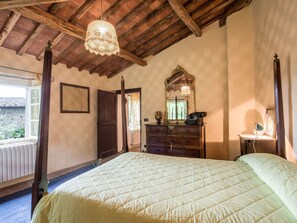 2 Schlafzimmer, Reisekinderbett, kostenloses WLAN, Bettwäsche