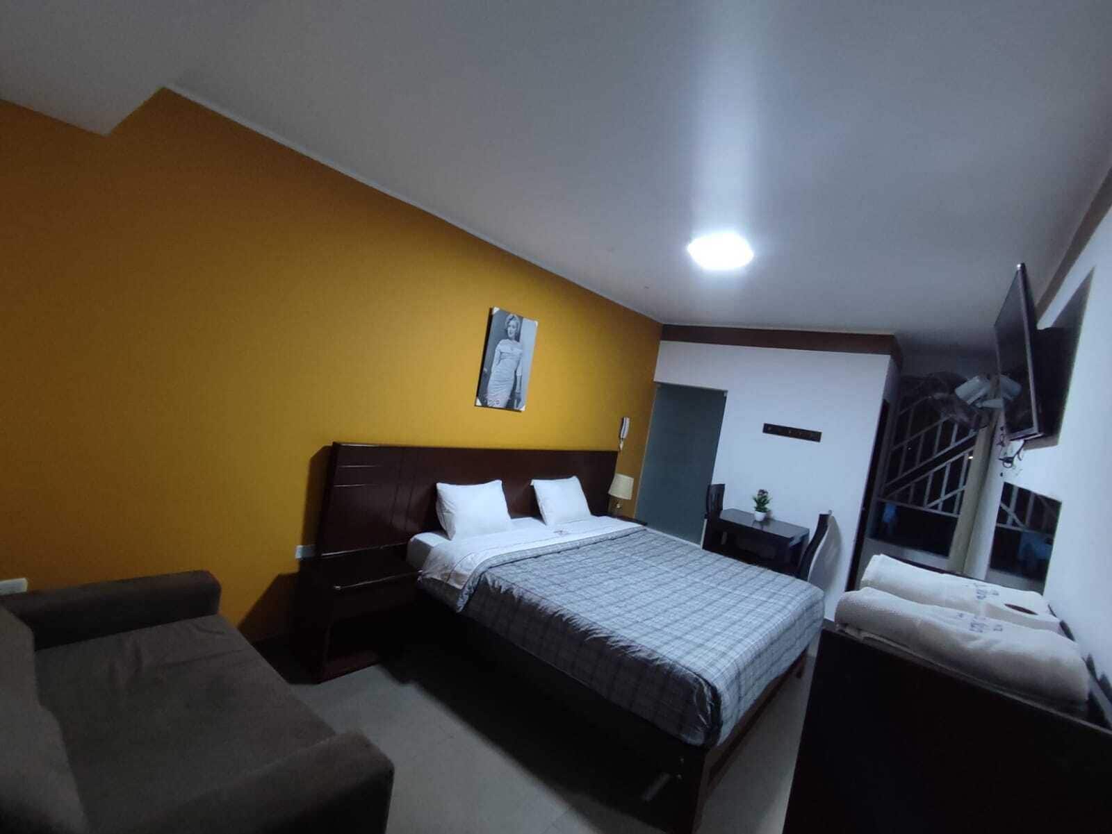 Wifi gratis y ropa de cama 