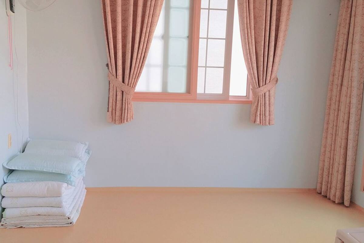 Traditional Room | Free WiFi