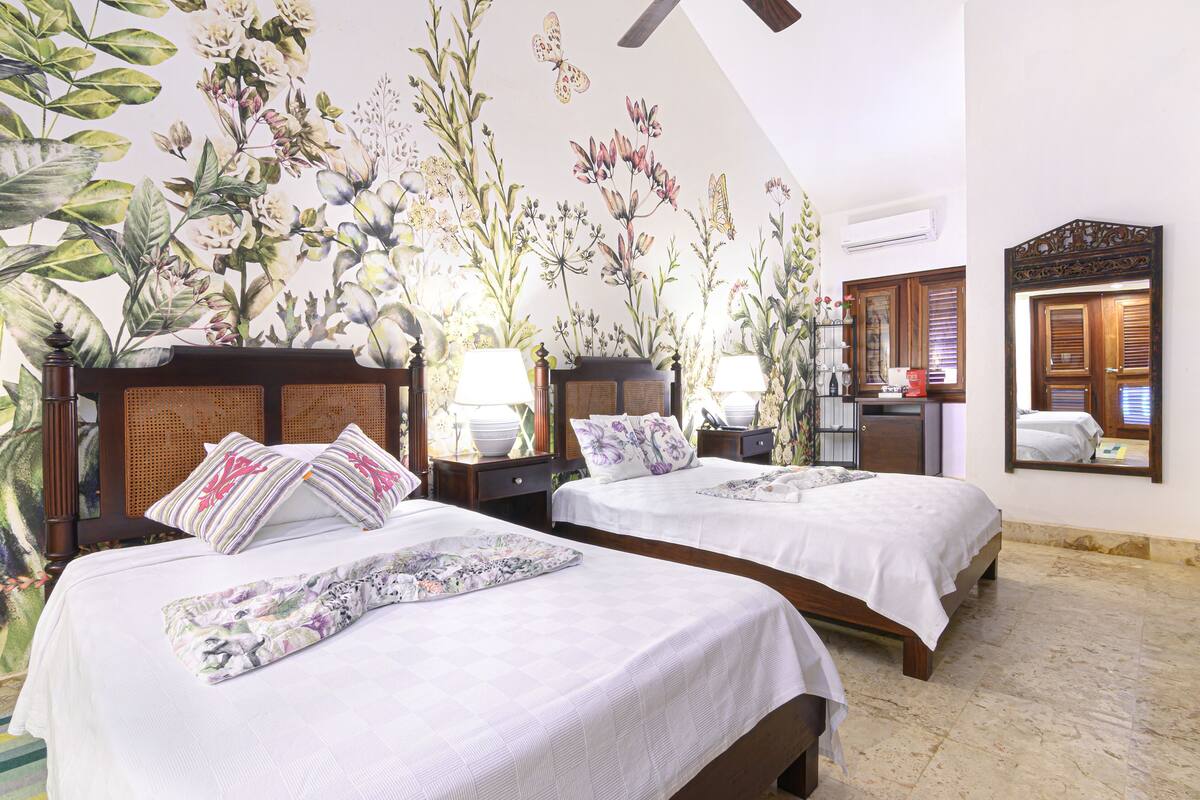 La Mariposa - Suite Tropical Jr. | 客房内保险箱、办公桌、免费 WiFi、床单