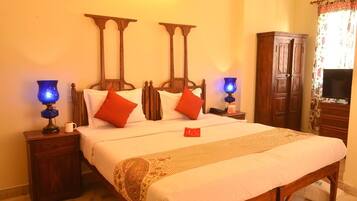 Quarto triplo, sacada | Roupa de cama