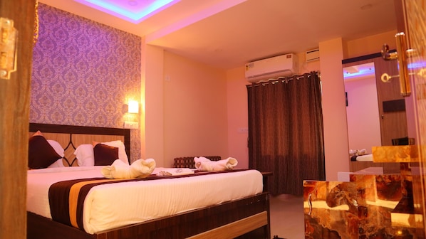 Habitación doble superior | Ropa de cama de alta calidad, minibar, wifi y ropa de cama