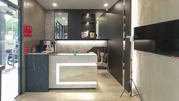 Quầy tiếp tân