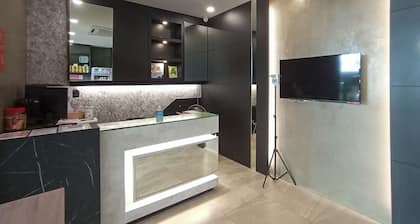 OYO 89578 Dung Fang Hotel No. 1 Sibu