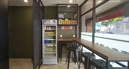 OYO 89578 Dung Fang Hotel No. 1 Sibu