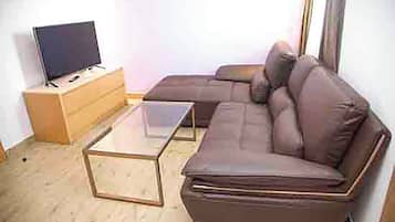 Junior Suite, 1 King Bed with Sofa bed