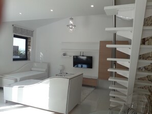 Interior - Dion Suite And Spa In Zakynthos (Zakynthos)