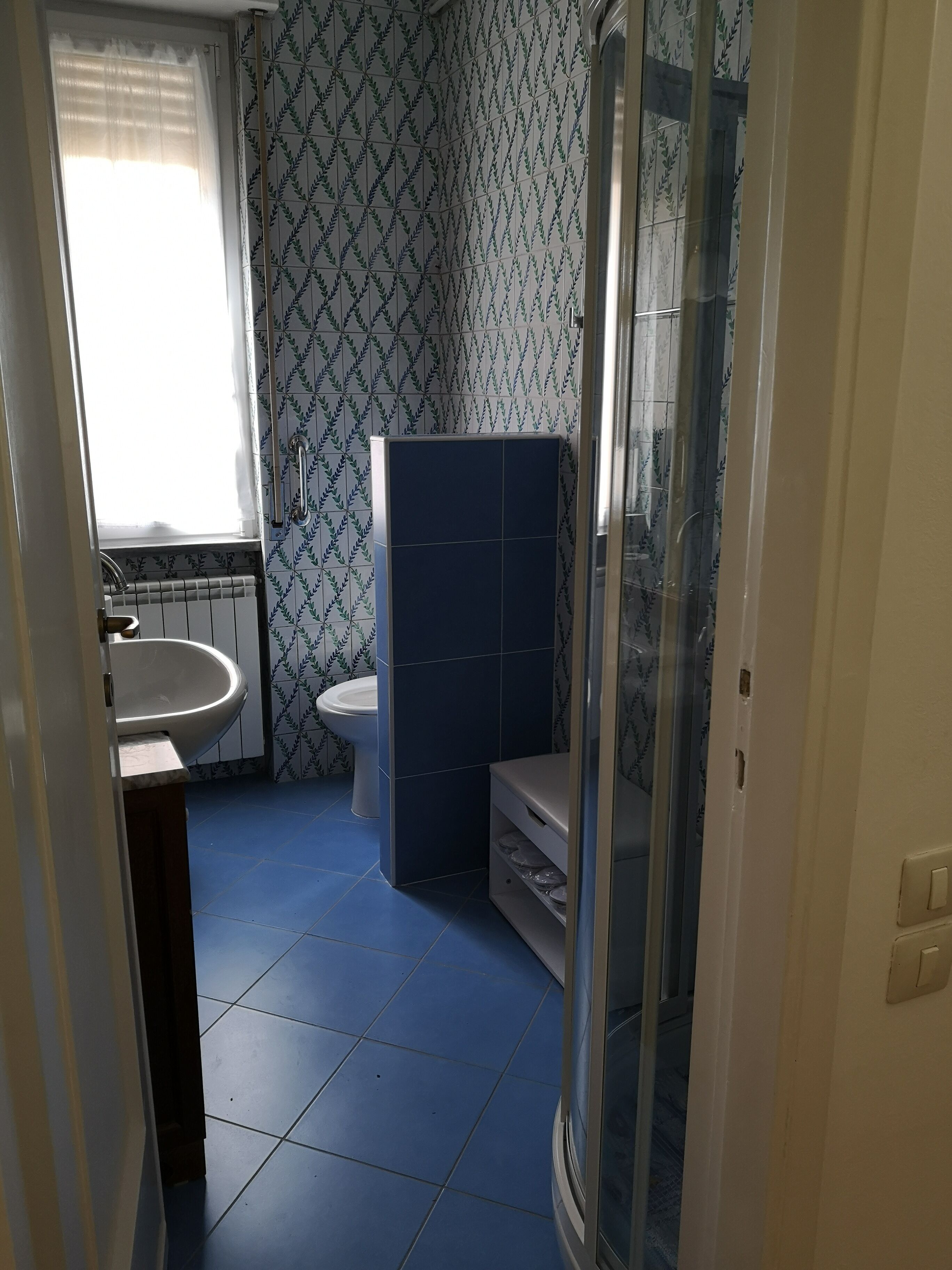 SPACIOUS AND QUIET APARTMENT IN A VILLA