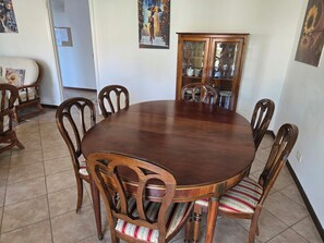 Dining - SPACIOUS AND QUIET APARTMENT IN A VILLA (Milano)