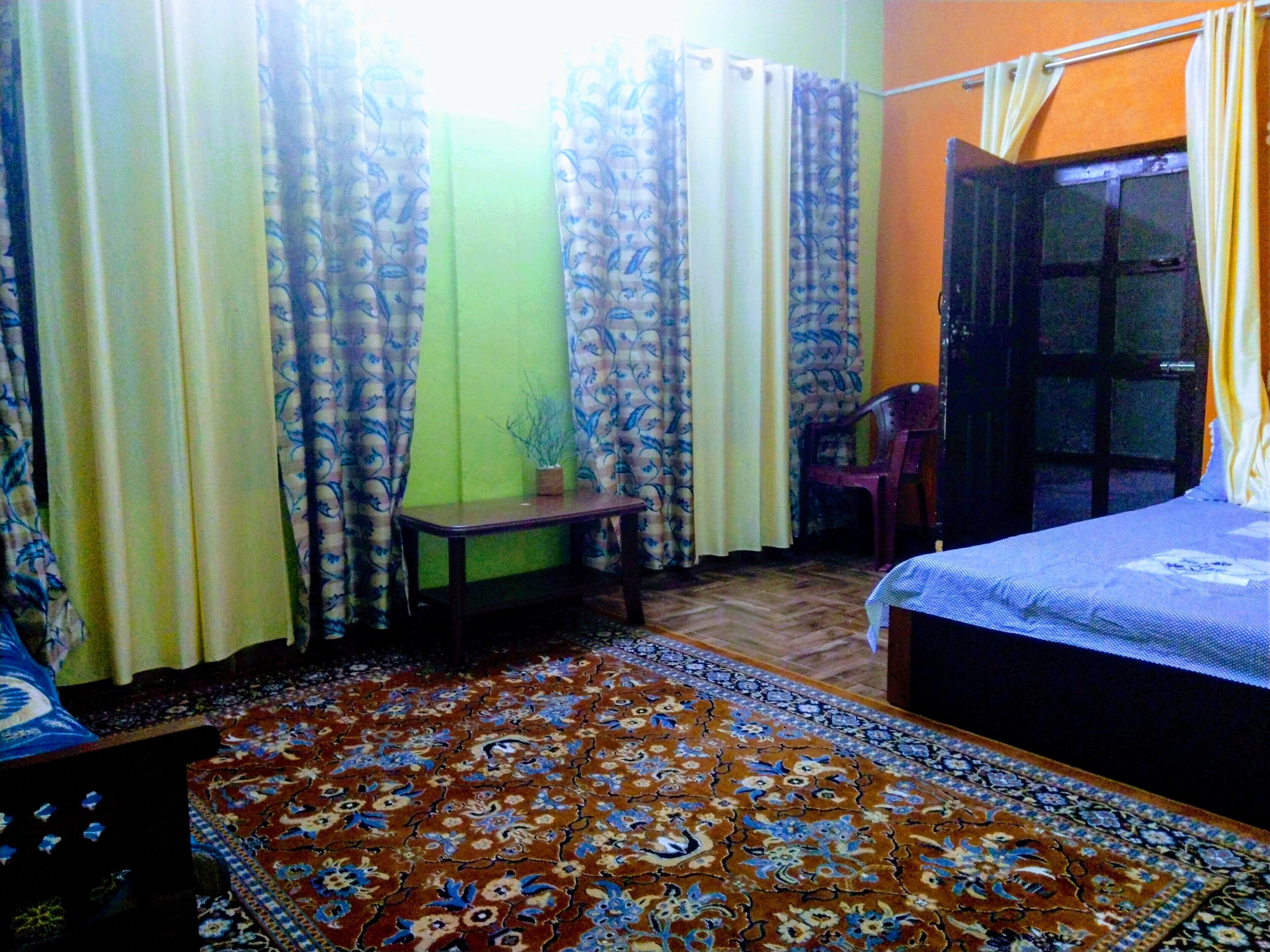 Himalayan View,Chirpy Morning