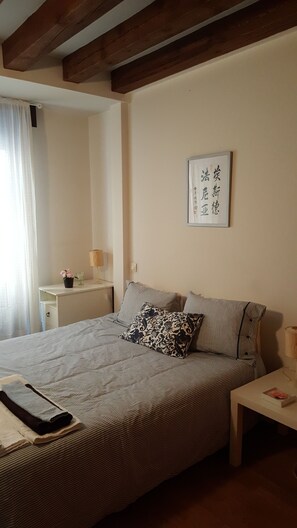 3 soverom, strykejern/-brett, wi-fi (inkludert) og sengetøy