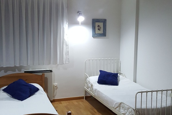 3 chambres, fer et planche Ă repasser, Wi-Fi gratuit, draps fournis