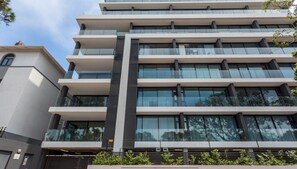 Exterior - 202 Warwick (Cape Town)