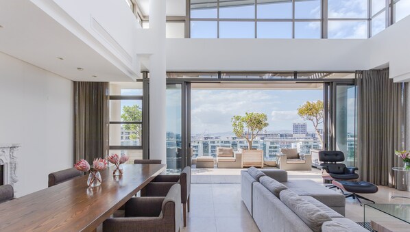 Apartment | In-room dining