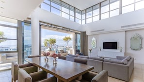 Apartment | In-room dining