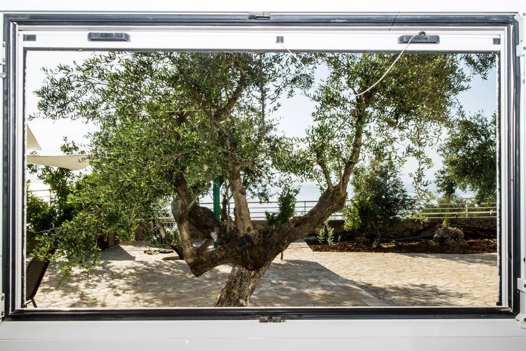 New Hope Studio with Pool near Beach