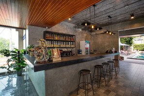 Bar (di hartanah)