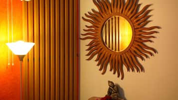 Luxury Studio Suite, Mountain View | Free minibar items, in-room safe, soundproofing, iron/ironing board