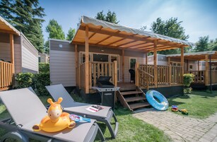 Superior Bungalow, 2 Bedrooms | Terrace/patio