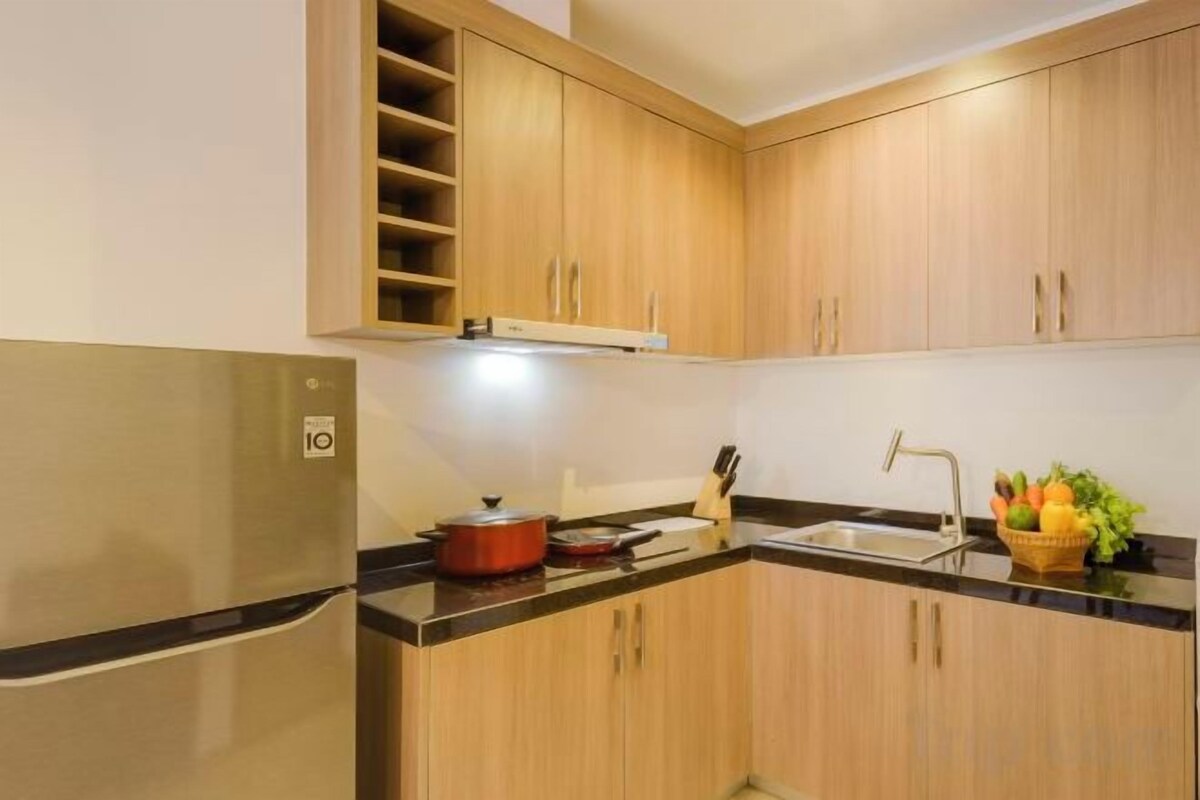 Cocina privada | Cafetera y tetera, refrigerador, microondas y parrilla de estufa 